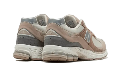 New Balance 2002R Driftwood Sandstone