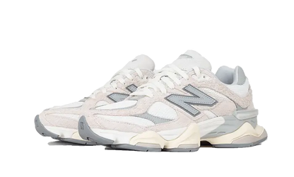 New Balance 9060 Moonbeam Sea Salt